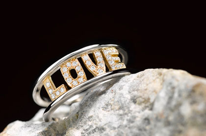 Bague LOVE